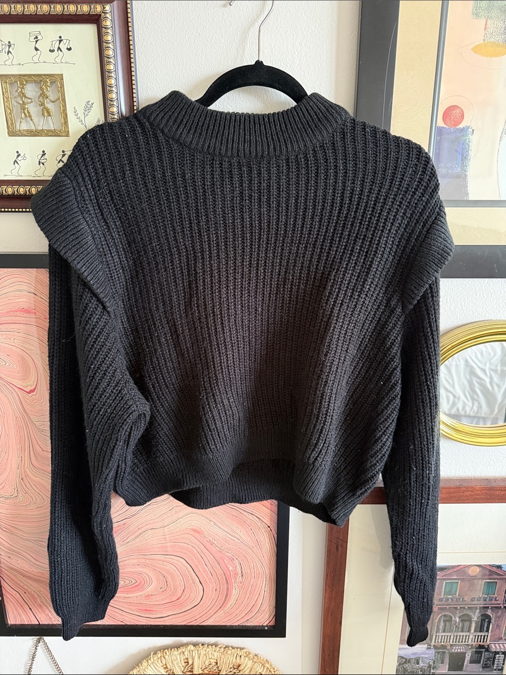 H&M Black Ribbed Cropped Turtleneck Sweater